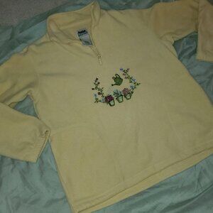 Vintage American Women's Yellow and Green Sweatshirt